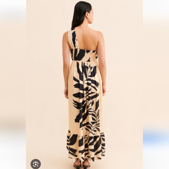 NWT Anthropologie Let Me Be Elegant One-Shoulder Black and Cream Maxi Dress - Picture 2 of 8